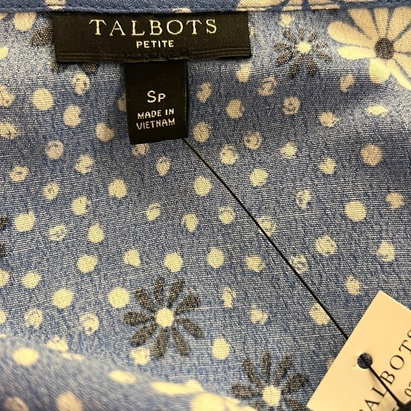 Talbots Blue Wave Daisy Dots Wrap Top Blouse Sz SP Petite cute long sleeve - NWT - Picture 3 of 7
